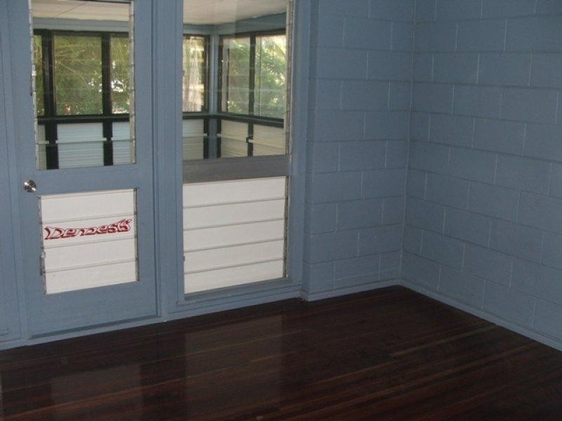 567 Ross River Road, Kirwan QLD 4817