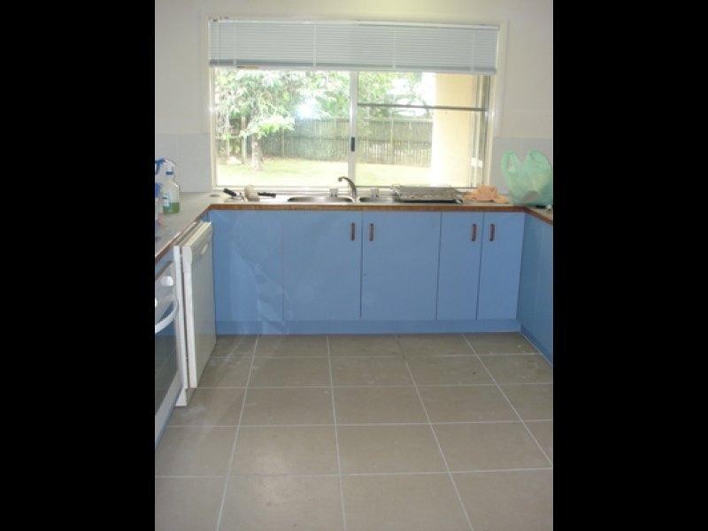 5 Christian Court, Mount Louisa QLD 4814