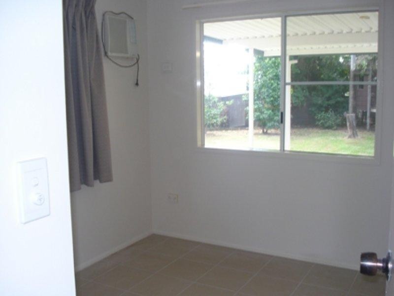 5 Christian Court, Mount Louisa QLD 4814