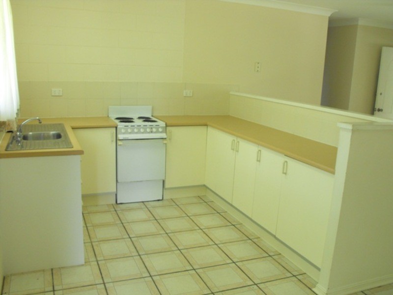 62 Gouldian Avenue, Condon QLD 4815