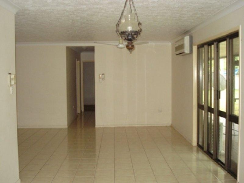 12 Bernborough Court, Kelso QLD 4815