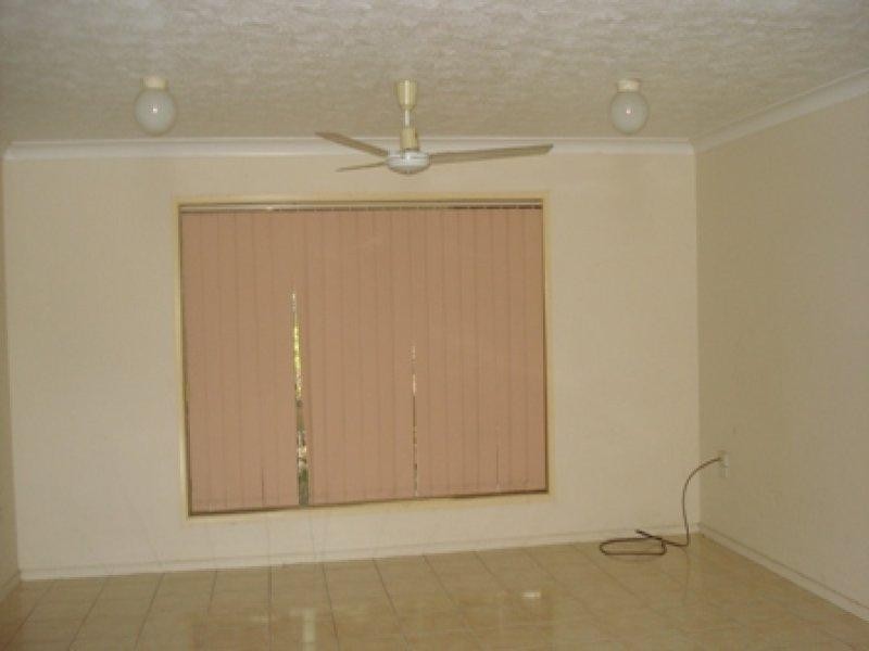 12 Bernborough Court, Kelso QLD 4815