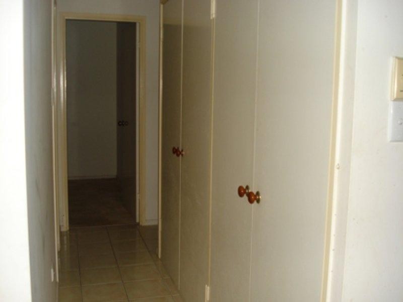 12 Bernborough Court, Kelso QLD 4815