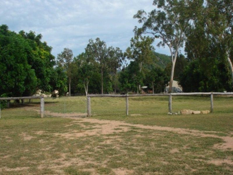 6 Helenita Court, Rupertswood QLD 4817