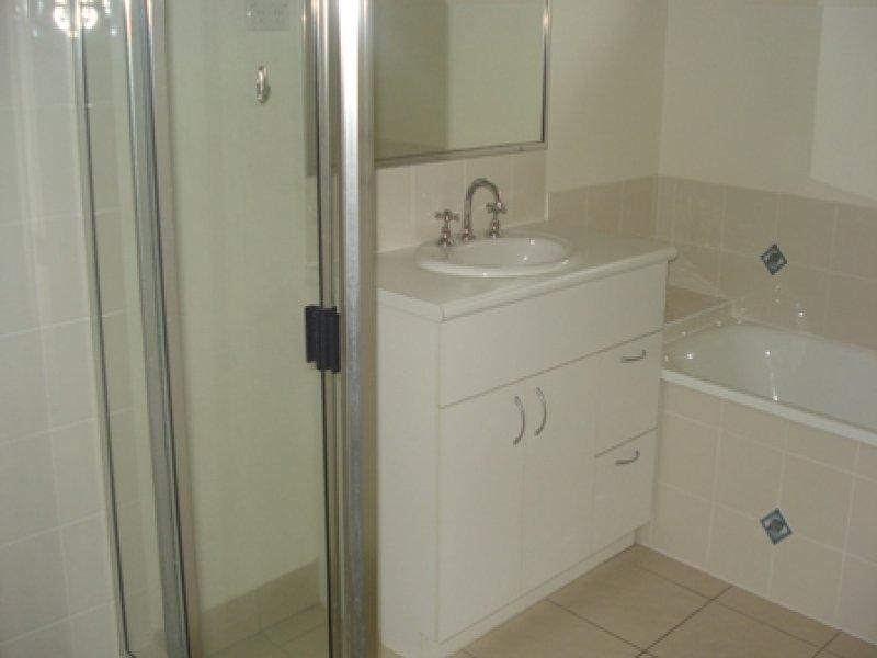 2 Shrike Court, Condon QLD 4815