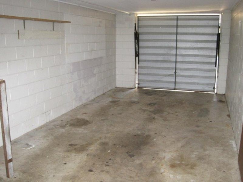 34 Pine Street, Kirwan QLD 4817