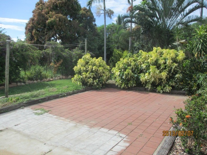 2 Cutler Court, Mount Louisa QLD 4814