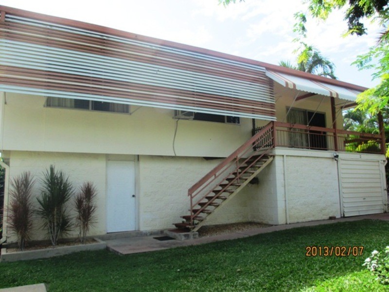 2 Cutler Court, Mount Louisa QLD 4814