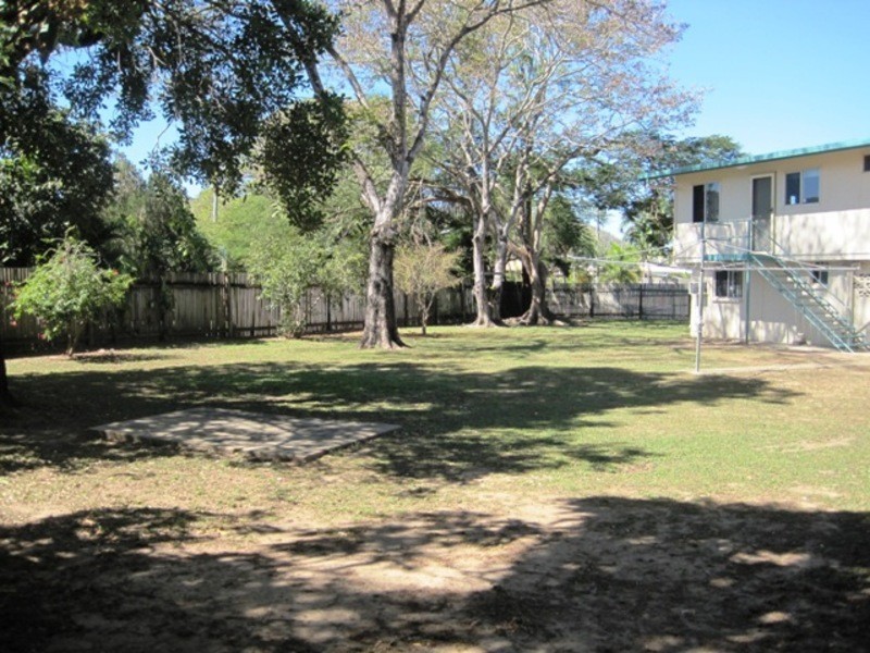 2 Garnet Street, Kelso QLD 4815