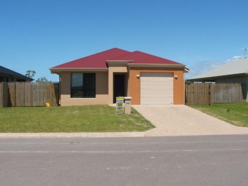 22 Newbury Drive, Burdell QLD 4818