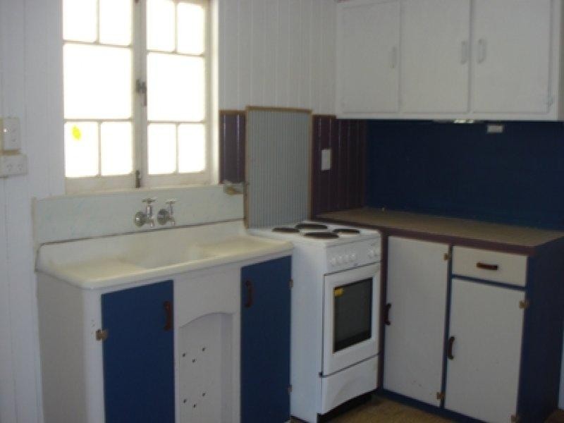 89 Howlett Street, Currajong QLD 4812