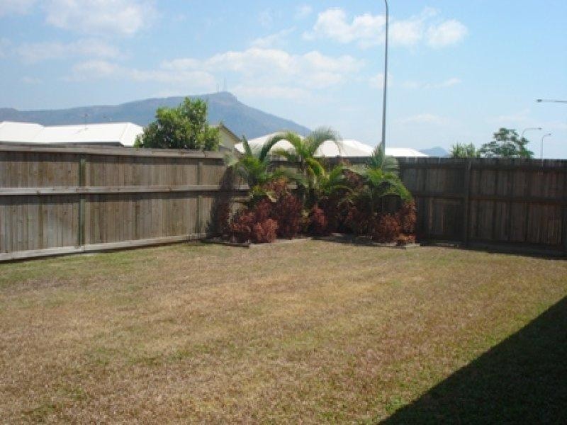 13 Sovereign Terrace, Idalia QLD 4811