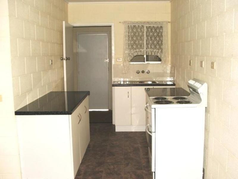 2/573 Ross River Road, Kirwan QLD 4817