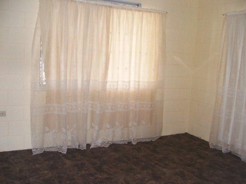 2/573 Ross River Road, Kirwan QLD 4817