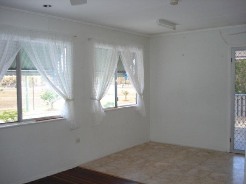 6 Murphy Street, Deeragun QLD 4818