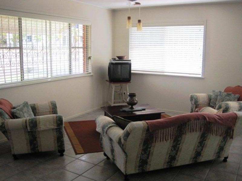 30 Garrick Street, Townsville West QLD 4810