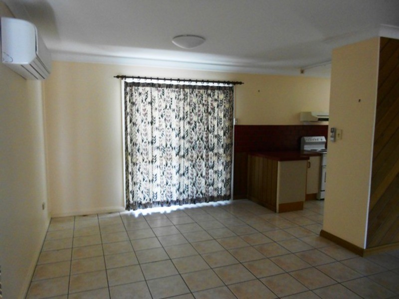 27 Hudson Street, Kirwan QLD 4817