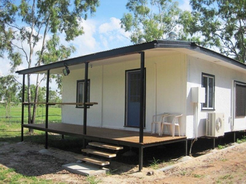 4B Grey Boots Circle, Kelso QLD 4815