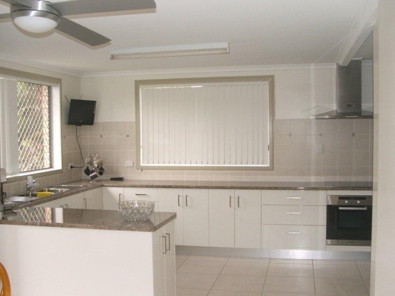 13 Tilanus Street, Heatley QLD 4814