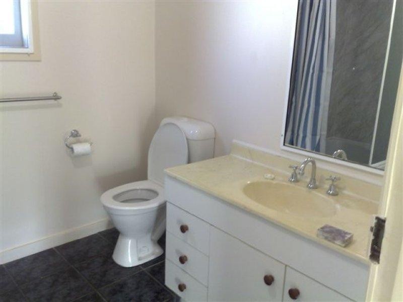 32 Lancaster Street, Garbutt QLD 4814