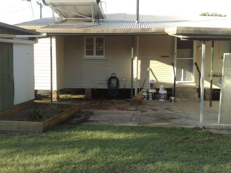 32 Lancaster Street, Garbutt QLD 4814