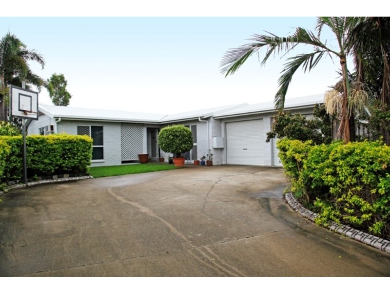 5 Alder Close, Thuringowa Central QLD 4817