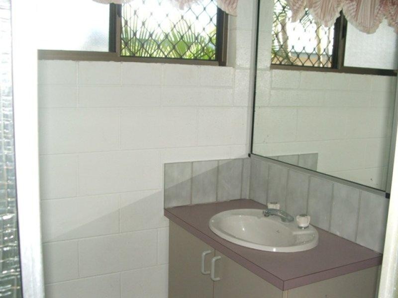 64 Allambie Lane, Kelso QLD 4815