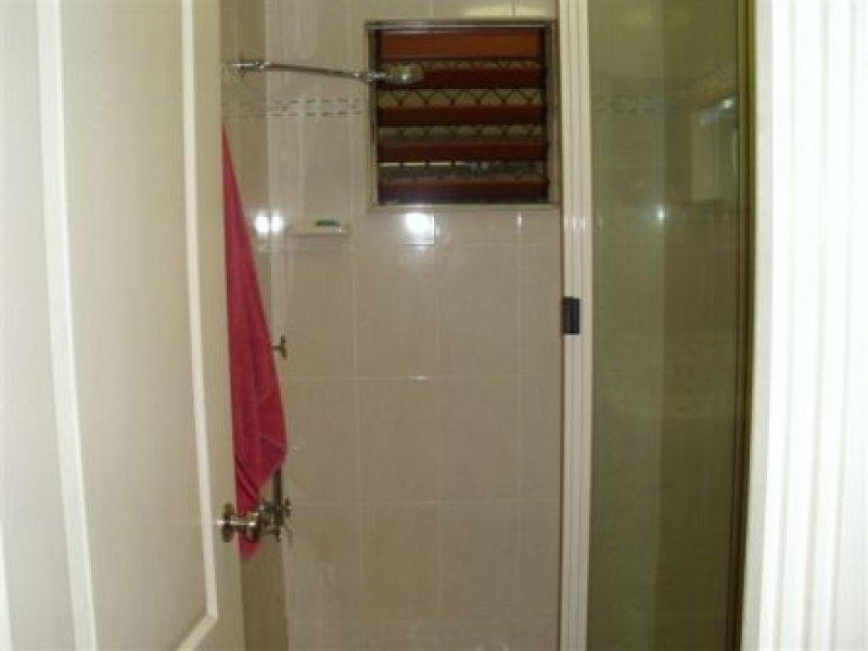 1 Benalla Road, Oak Valley QLD 4811