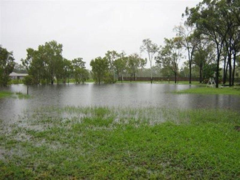 1 Benalla Road, Oak Valley QLD 4811