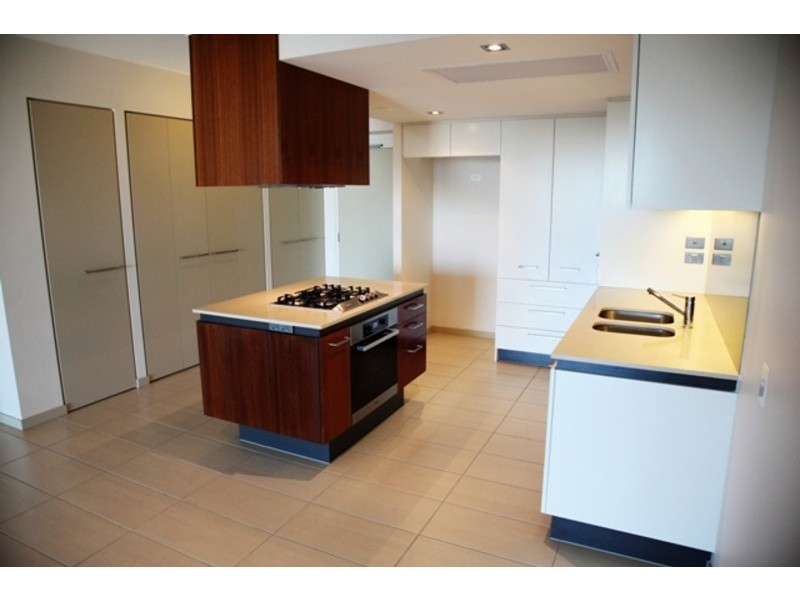 1502/6 Mariners Drive, Townsville City QLD 4810