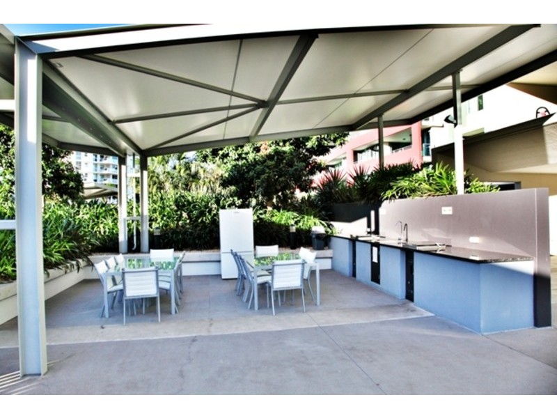 1502/6 Mariners Drive, Townsville City QLD 4810