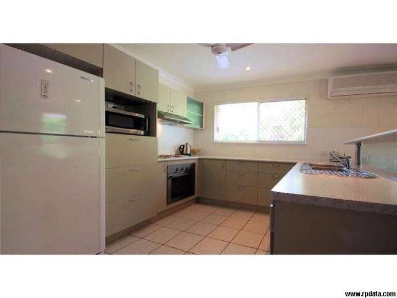 4 Ebony Court, Bushland Beach QLD 4818