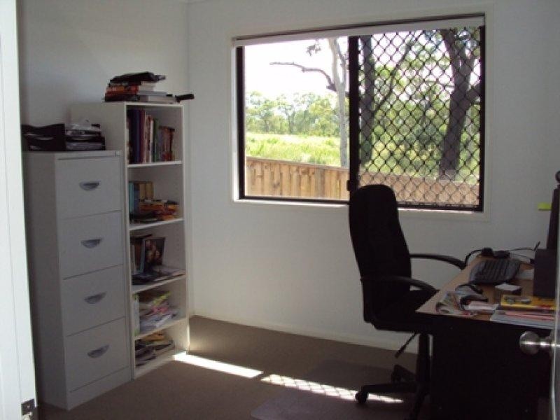 2 Macona Street, Bushland Beach QLD 4818