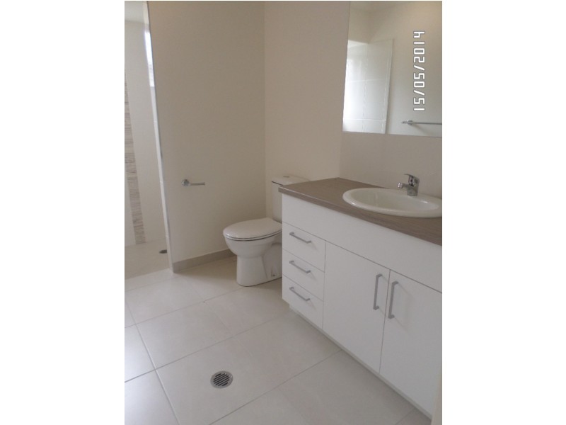 10  MARBLEWOOD CCT, Mount Low QLD 4818