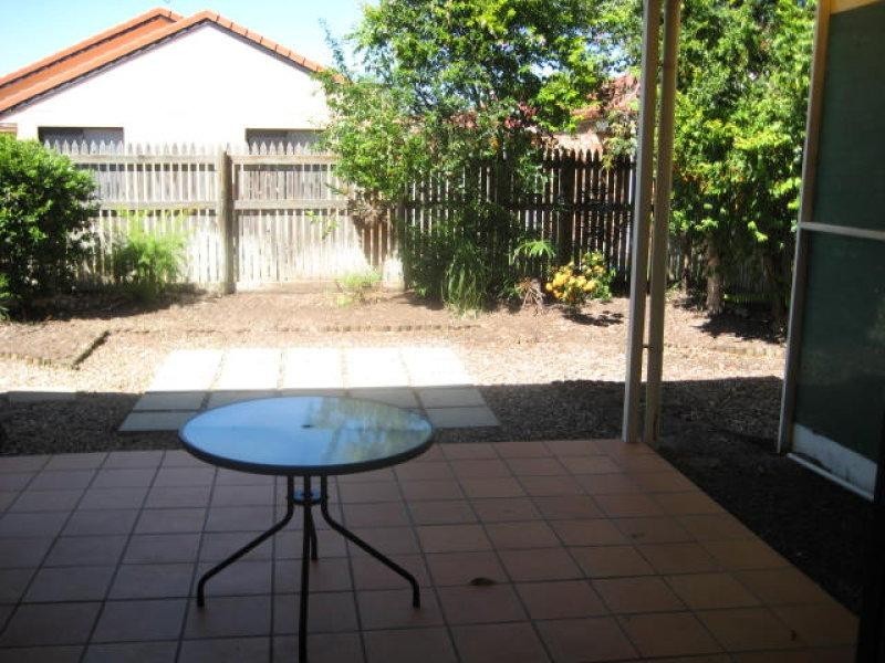 12 Tango Court, Kirwan QLD 4817