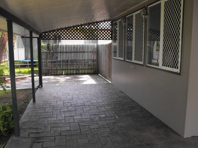 124 Albert Street, Cranbrook QLD 4814