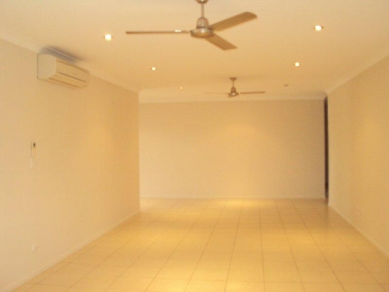 16 Springbrook Parade, Idalia QLD 4811