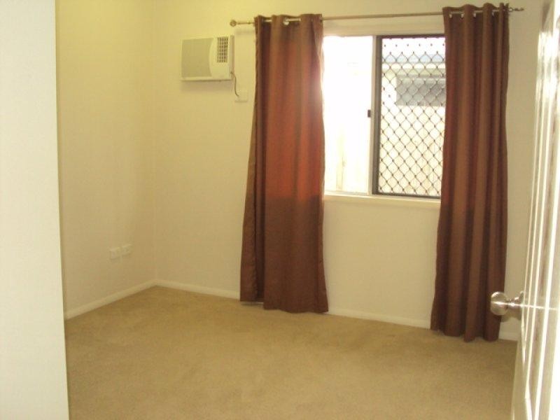 16 Springbrook Parade, Idalia QLD 4811