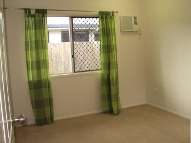 16 Springbrook Parade, Idalia QLD 4811