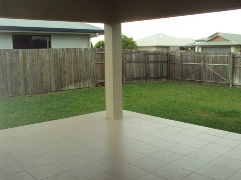 16 Springbrook Parade, Idalia QLD 4811