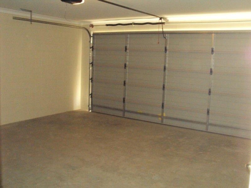 8 Summergold Street, Mount Low QLD 4818