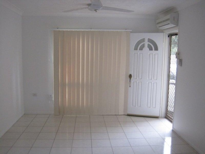 4/44 Lowth Street, Rosslea QLD 4812