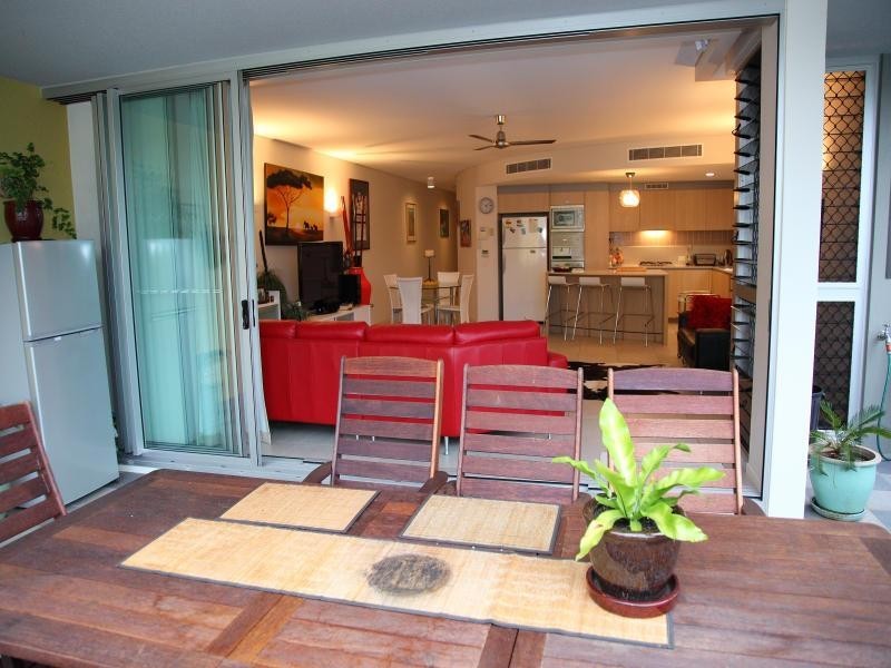 2/98 Mitchell Street, Townsville City QLD 4810