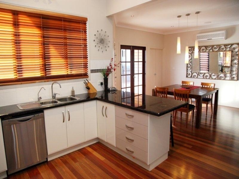 15 Kiandra Place, Mount Louisa QLD 4814