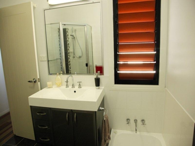 15 Kiandra Place, Mount Louisa QLD 4814