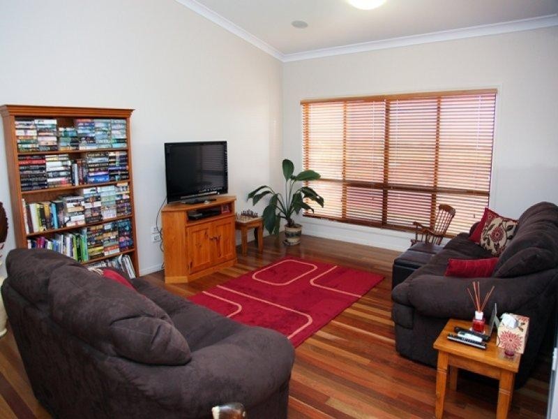 15 Kiandra Place, Mount Louisa QLD 4814