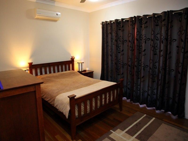 15 Kiandra Place, Mount Louisa QLD 4814