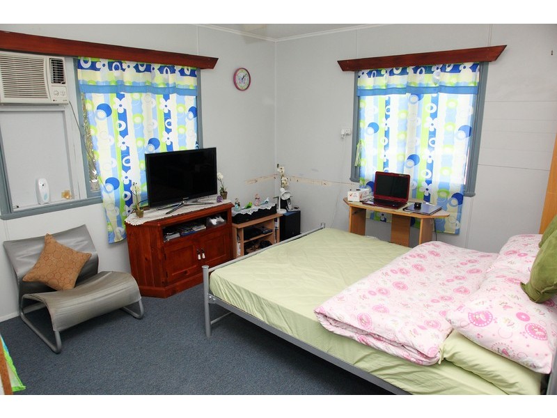 428 Ross River Road, Cranbrook QLD 4814