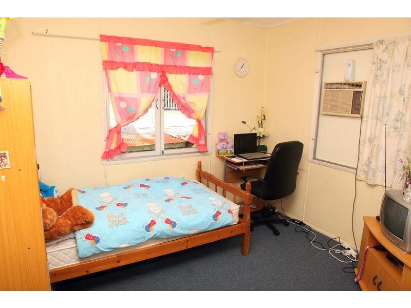 428 Ross River Road, Cranbrook QLD 4814