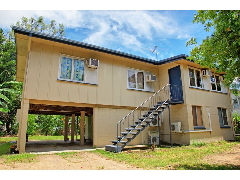 428 Ross River Road, Cranbrook QLD 4814